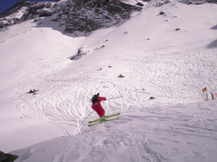 Foto: Jocke Skoglund. Åkare: Johan Larsson.