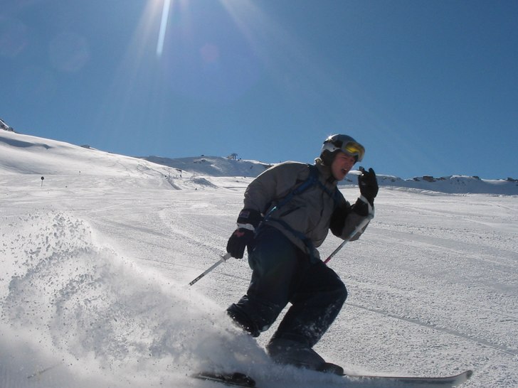 Har aldrig åkt bättre pist i hela mitt liv. Öst. Foto: Sebastian Lindroos. Åkare: Daniel Ökvist.