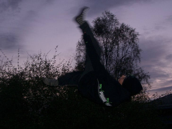 vet ej vad jag gör jag klarare allefall=). Foto: *****. Åkare: FILLE.