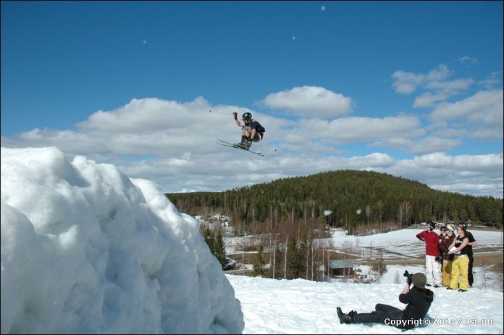 Jag på big air:P..körde med en kompis utrustning. Foto: Ante Fransson. Åkare: Ante Valsberg.