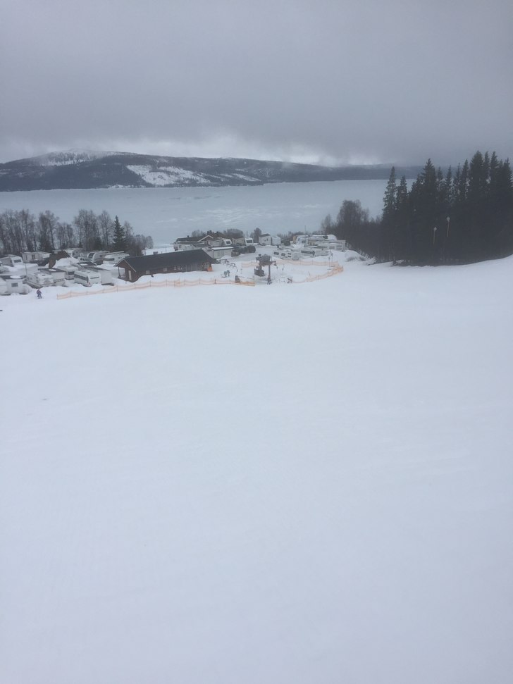 Påske⛷⛷
Litt bløt snø men fine forhold ❄�.