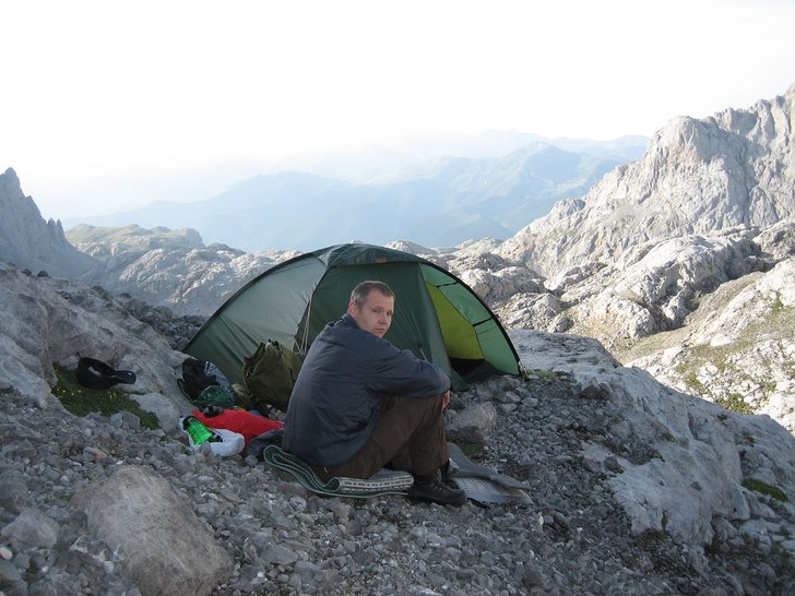 Första tältplatsen på vår vandring i Picos.. Foto: Jenni Niska. Åkare: Staffan.