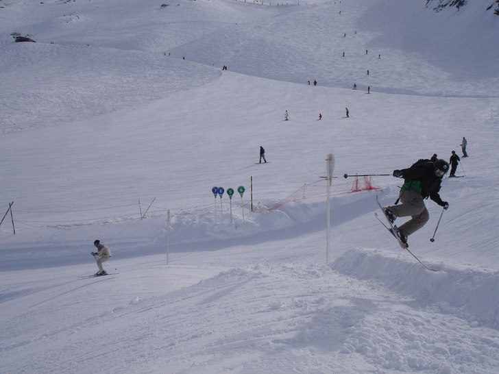 Jag övar Iallfall. Foto: Oskar karlsson. Åkare: Magnus Jälthammar.