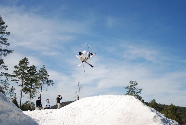 dspin mute. Foto: Erik Larsson (fluff). Åkare: Fredrik Persson kaka foppa.