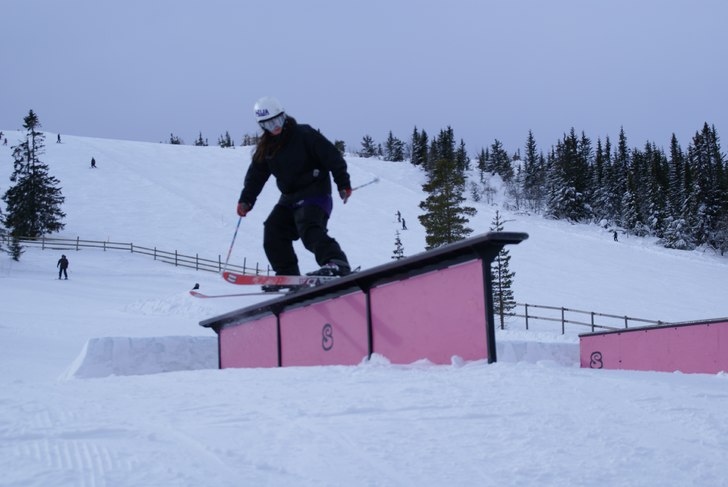 Lite rail av mig. Åkare: Hilda.