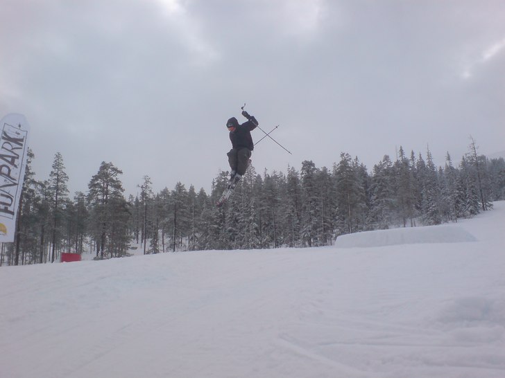 En riktigt dålig dag i stöten, inte många solti. Foto: Lars Ivarius. Åkare: Olle Gustafsson, moi.