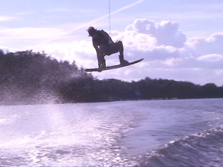 underbar sommar.!. Foto: mange schmiidt. Åkare: Micke widerdal.