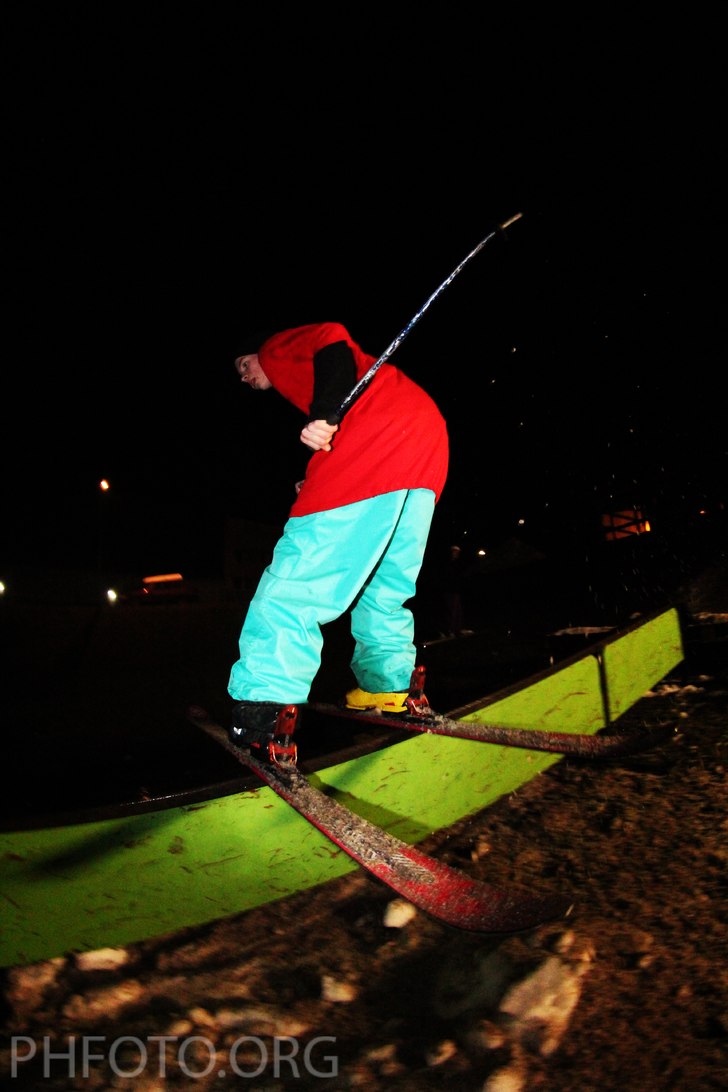 Foto: Patrik Häggqvist. Åkare: JryLgrInd.