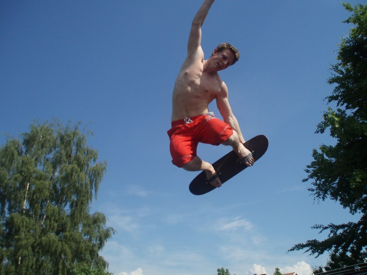 Lite kul i sommar värmen..
. Foto: Robin Ljungqwist. Åkare: Axel Reimbladh.