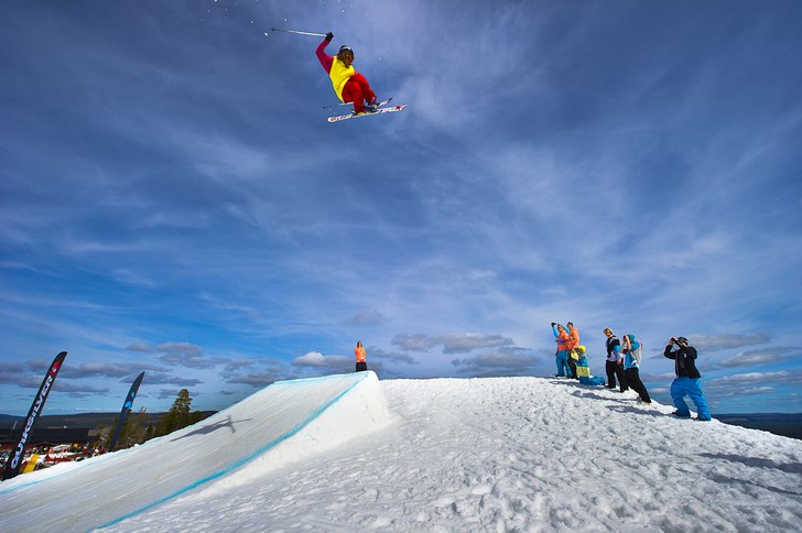 Big Jump Cup 2011. Foto: Jonas Eklind. Åkare: Okänd.