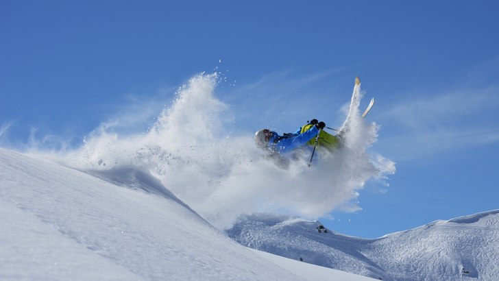 Freeride @adolfssonaxel
Instagram @axlson
www.yw. Foto: Axel Adolfsson. Åkare: Victor Daggberg.