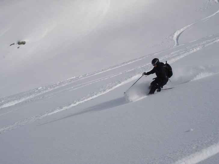 Foto: Mattias Kloo. Åkare: Andreas Larsson.