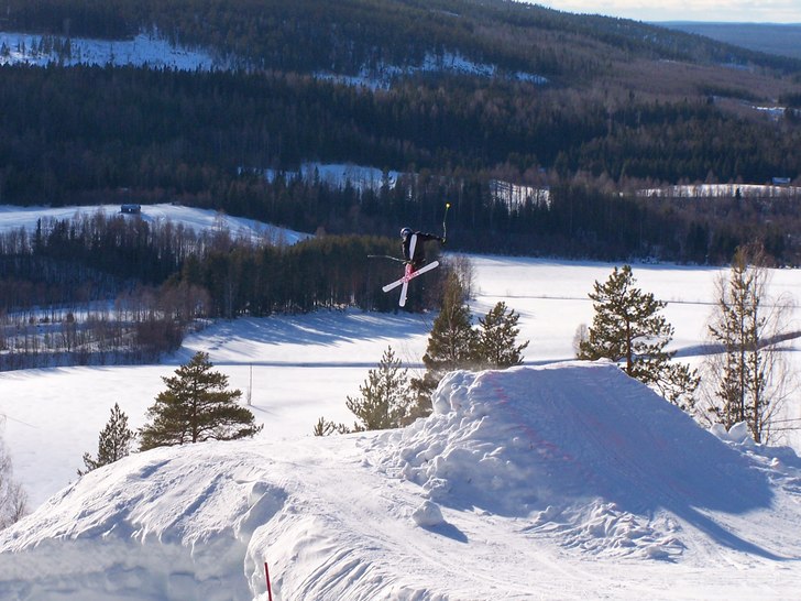 Grab. Foto: Lill sebes pappa. Åkare: William Larsson.