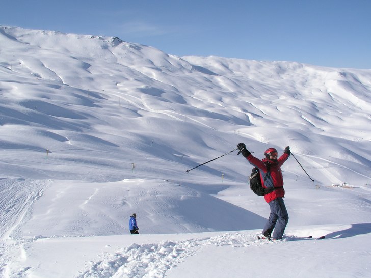 En sprulande glad Peter efter ett sagolikt offpist. Foto: Pierre Andihn. Åkare: Peter Siegenthaler.