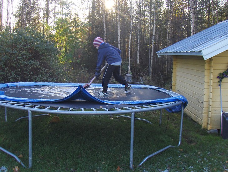 En gammal bild som ja hitta på datorn.. Foto: Hhmmm Vet ej :P. Åkare: Jag.