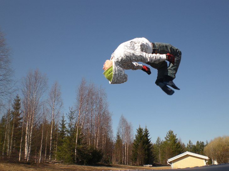 jag hissar backflip, nice bild... Foto: alle esberg. Åkare: Hannes FL.