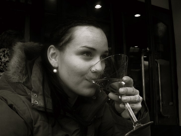 Skidfri söndag = cocktails!. Foto: Emil Engman. Åkare: Louise Rydén.