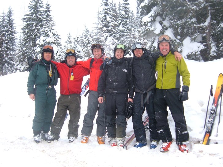 Bilden är tagen efter ett skönt skogsåk där vi. Foto: Michael. Åkare: Bud, Dennis Hergott, Pär, P-M, Adam, Jeff.