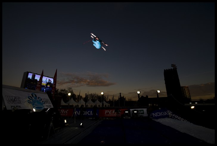 Jon Olsson från WINTER JAM.. Foto: Andreas Timfält. Åkare: Jon Olsson.