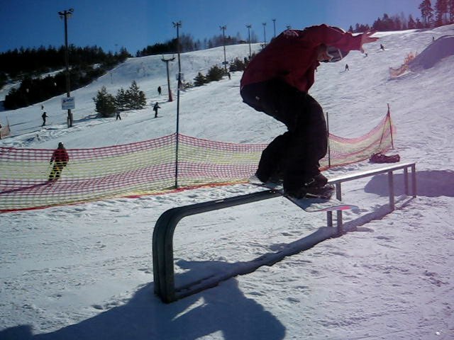 fs bordslide innan det fina räcket kom upp =). Foto: Simptrasan "Journey". Åkare: Peter Lindström.