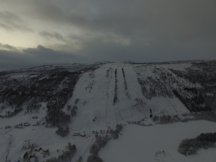 PUDDERFORHOLD 15. JANUAR
Lørdag kom det 16 cm sn�.