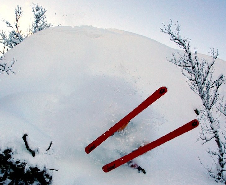 Enda en kongedag i Hemsedal.... Foto: Trond Nordli. Åkare: Sveinung Hveding.