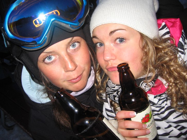 personalfest i backen med brädglid i svajjigaste . Åkare: Fred o moi.