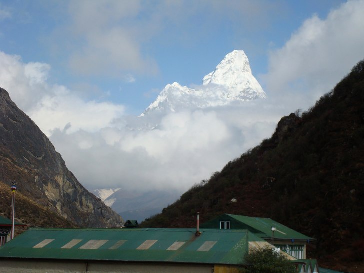 vy över Ama Dablam, 6850m. Foto: Lennart Berggren.
