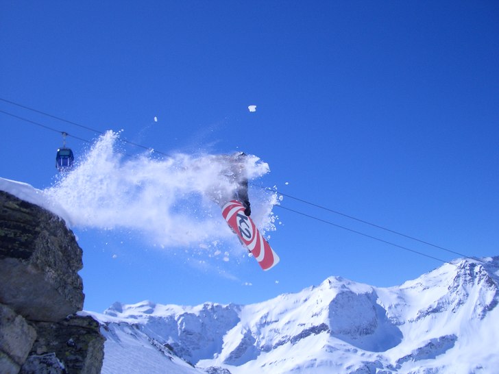 Foto: Nicklas Carlström. Åkare: Alex Culafic.