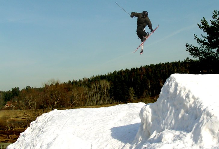 Ohh va skoj de är åka skidor:) 3:a med en rev &q. Foto: Ebony. Åkare: Johan Olsson.