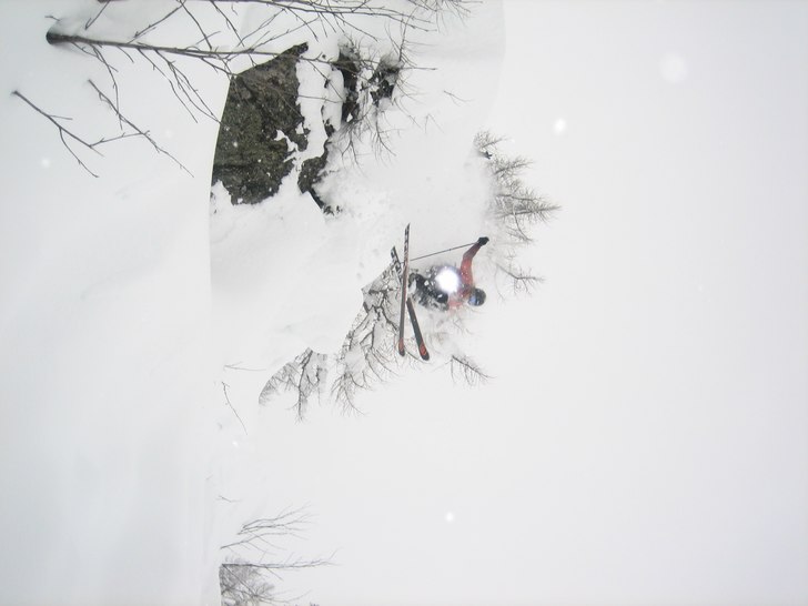inte de högsta droppet men hur skönt som hellst.. Foto: Bosse Liljefors. Åkare: Nicklas Haglund.