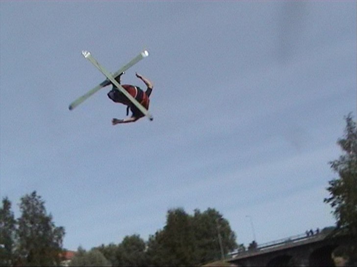 Ricky blev klubbmästare när Right bay locals had. Foto: Magnus Malmgren. Åkare: Ricky Svensson.