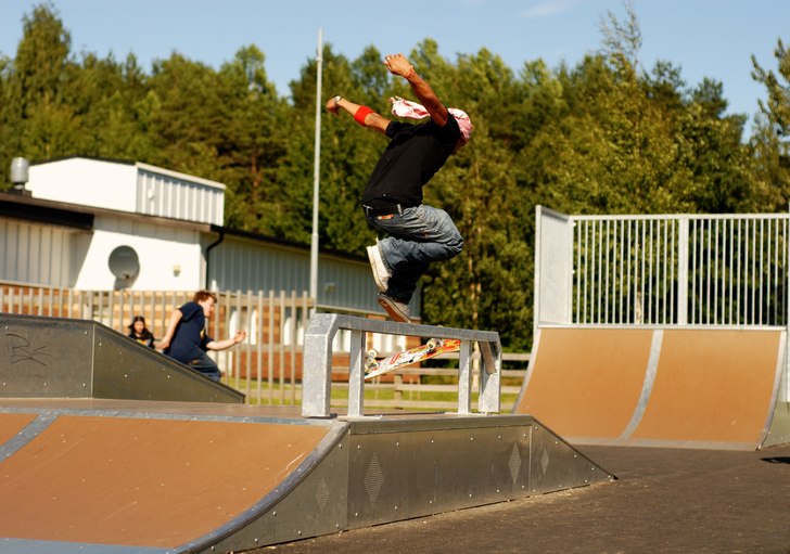 högkants landning tror jag, bilden i sig vart rä. Foto: Simon P ( tror jag ). Åkare: sante.