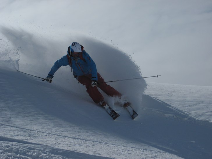 Foto: Thompa "Tjuvis" Petersson. Åkare: Jonas Rinde.