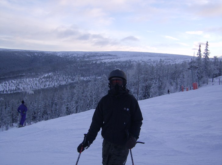 jag i stöten . Foto: Adam Woldenius. Åkare: Simon Ryling.
