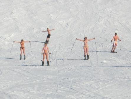 Foto: En skidåkare.