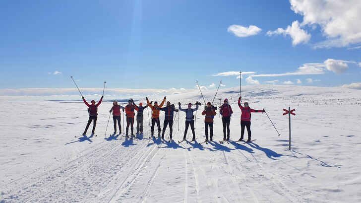 10 vänner på långhelg i Storhogna.
