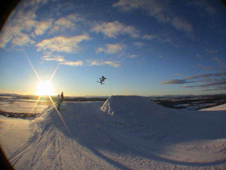 sw 7 tail:P . Foto: calle öhrn. Åkare: Sebastian Carlsson.