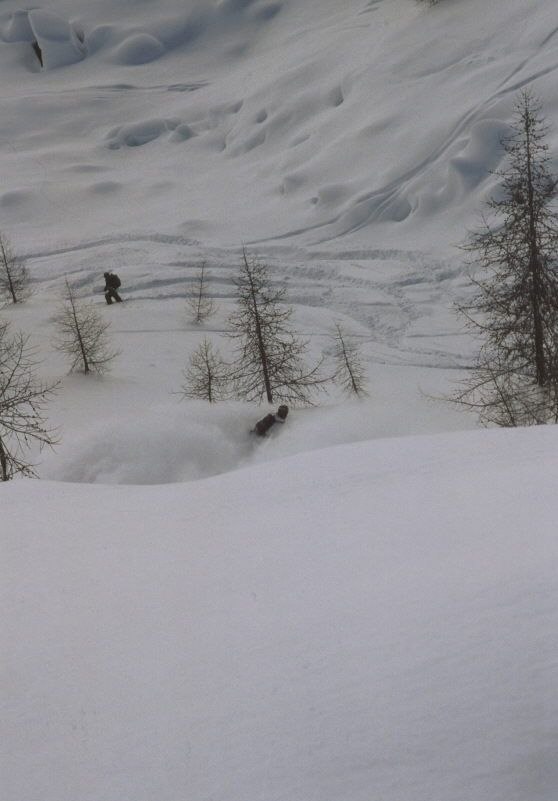 80cm ny snö på 24timmar gav oss en underbar åkd. Foto: Magnus Svensson. Åkare: Johan Isaksson.