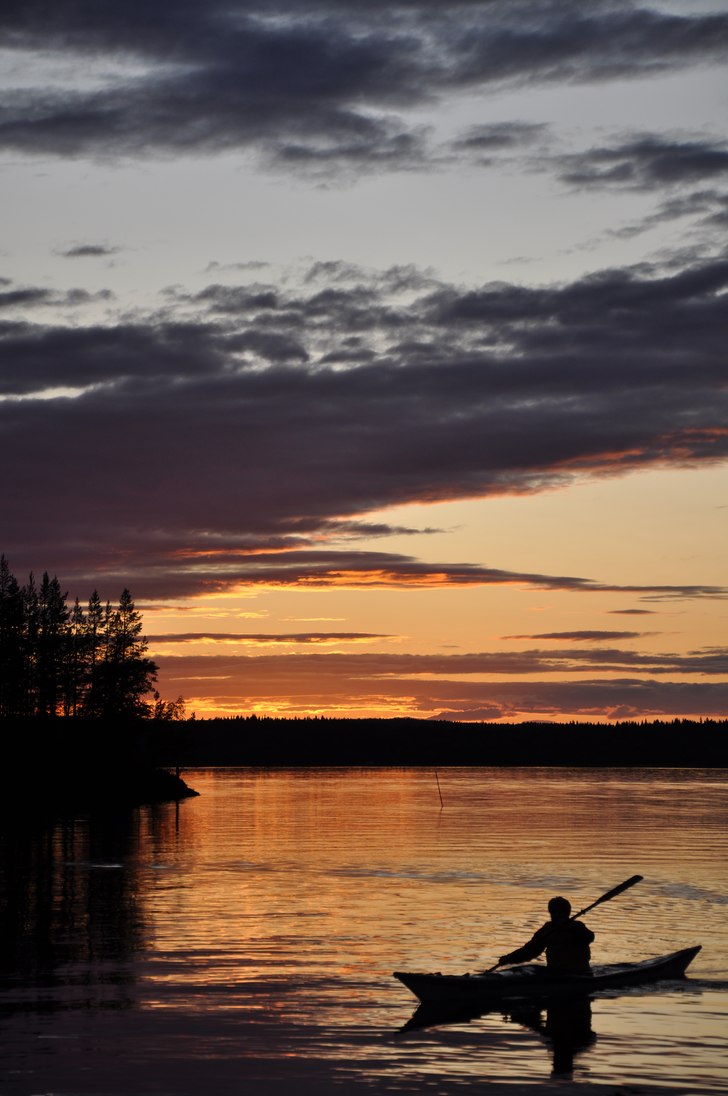 En din kväll för att paddla lite :D. Foto: Edvin Modigh. Åkare: Oscar Modigh.