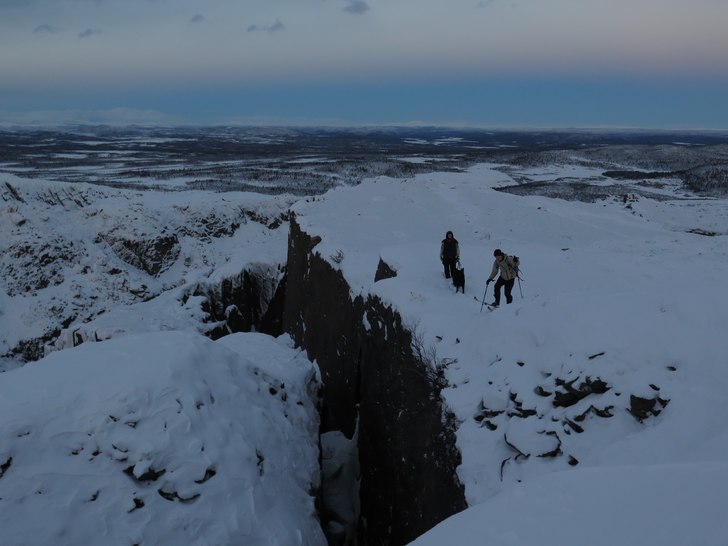 Approachen är relativt enkel men blir genast mer . Foto: tryggve tirén.