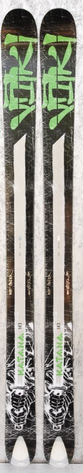 Völkl Katana 
140-111-130 
183cm 
NYA I FÖRPA. Foto: Puderlagg säljes!.