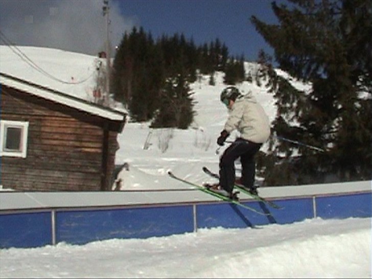 Åkare: Freddie Grann.