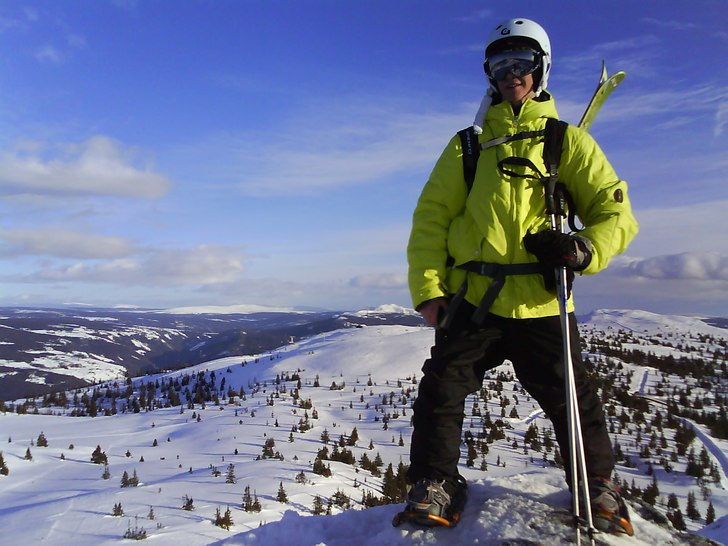 vi gick upp med snöskor på kvitfjells högsta to. Foto: berra. Åkare: jag.