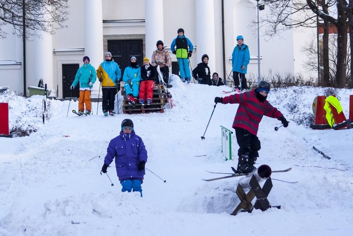 Railjam skyltsöndag! :D. Foto: Fredrik Fihlen. Åkare: Adam Wessling.