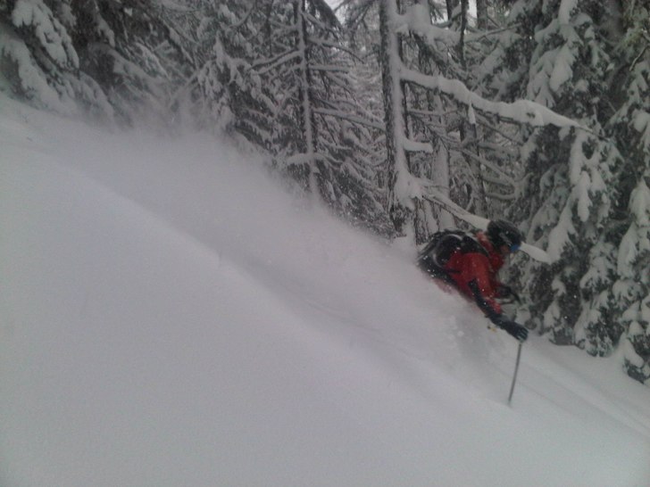 Sista dagen på år 2011 efter massiva snöfall. Foto: Erik Svanberg. Åkare: Filip Svanberg.