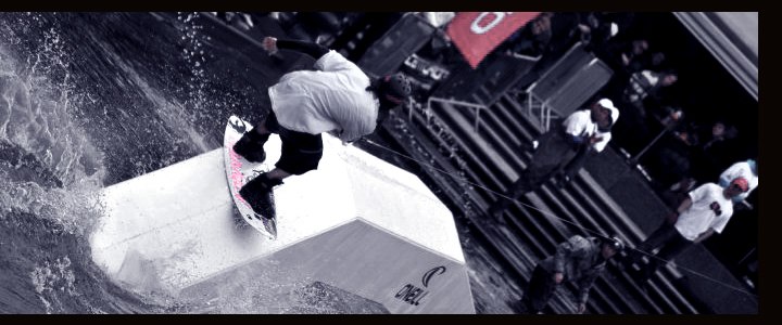 Stod bredvid åkarnas startposition och fick till . Foto: Daniel Yanez.