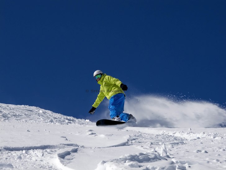 Bilden kan köpas på istockphoto.com. Foto: (c) Stefan Bogren. Åkare: Magnus Bogren.