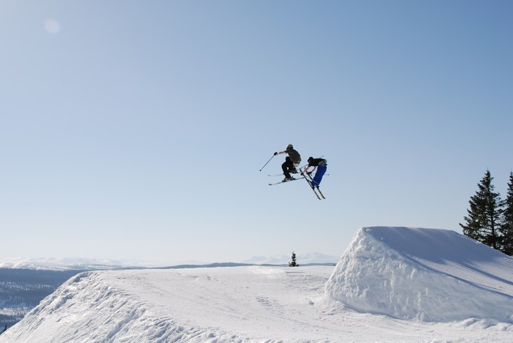 ja me blåa braller. Foto: pappa. Åkare: jag o oskar.