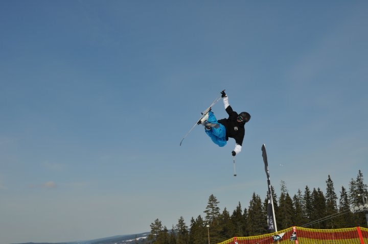 K-L   kläppen local. Åkare: carl widing.